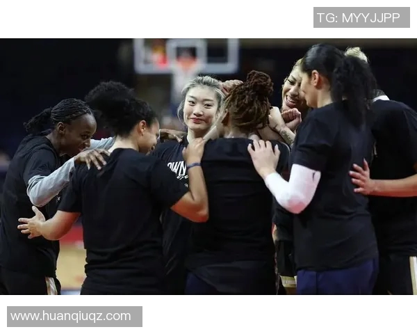 姚明劳大携手共进推动中国篮球发展新篇章