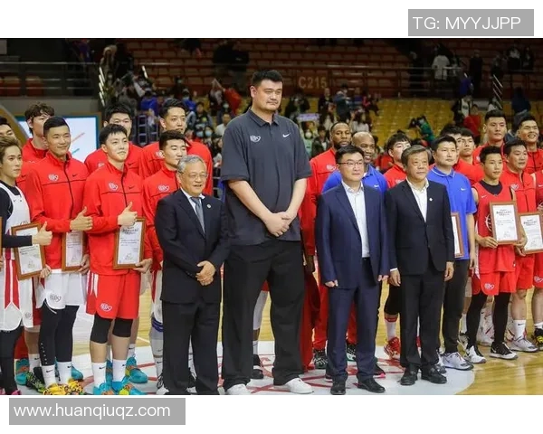 宇嘉姚明:从篮球巨星到商业领袖的传奇人生与影响力解析 宇嘉姚明:从篮球巨星到商业领袖的传奇人生与影响力解析