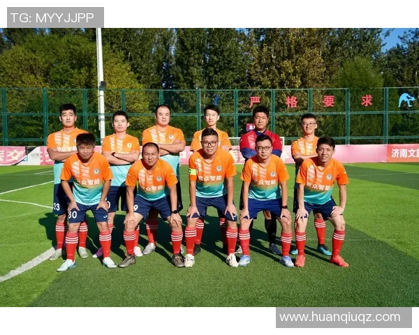 足球明星合照高清素材分享让你轻松获取精彩瞬间与球场魅力